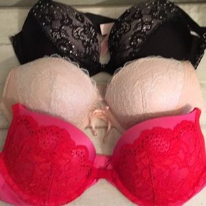 Lot of 34B Victoria’s Secret Bras